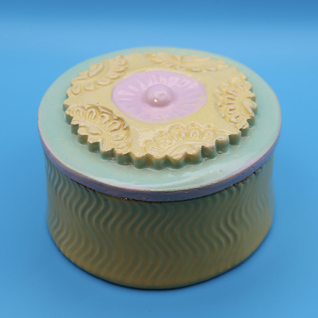 Tondose by illuhouse